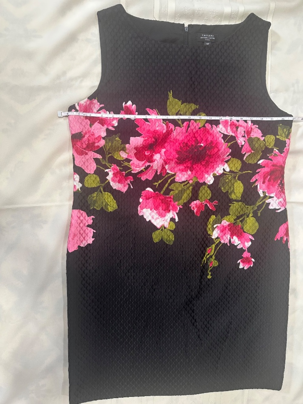Tahari dress - Size 14P - Picture 4 of 6
